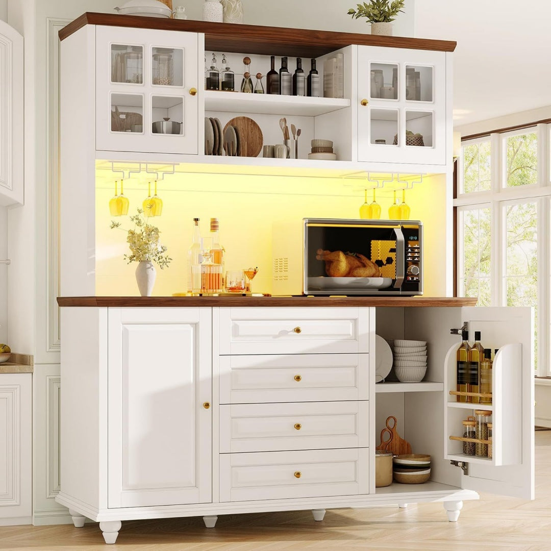 Hochschrank mit LED Beleuchtung
