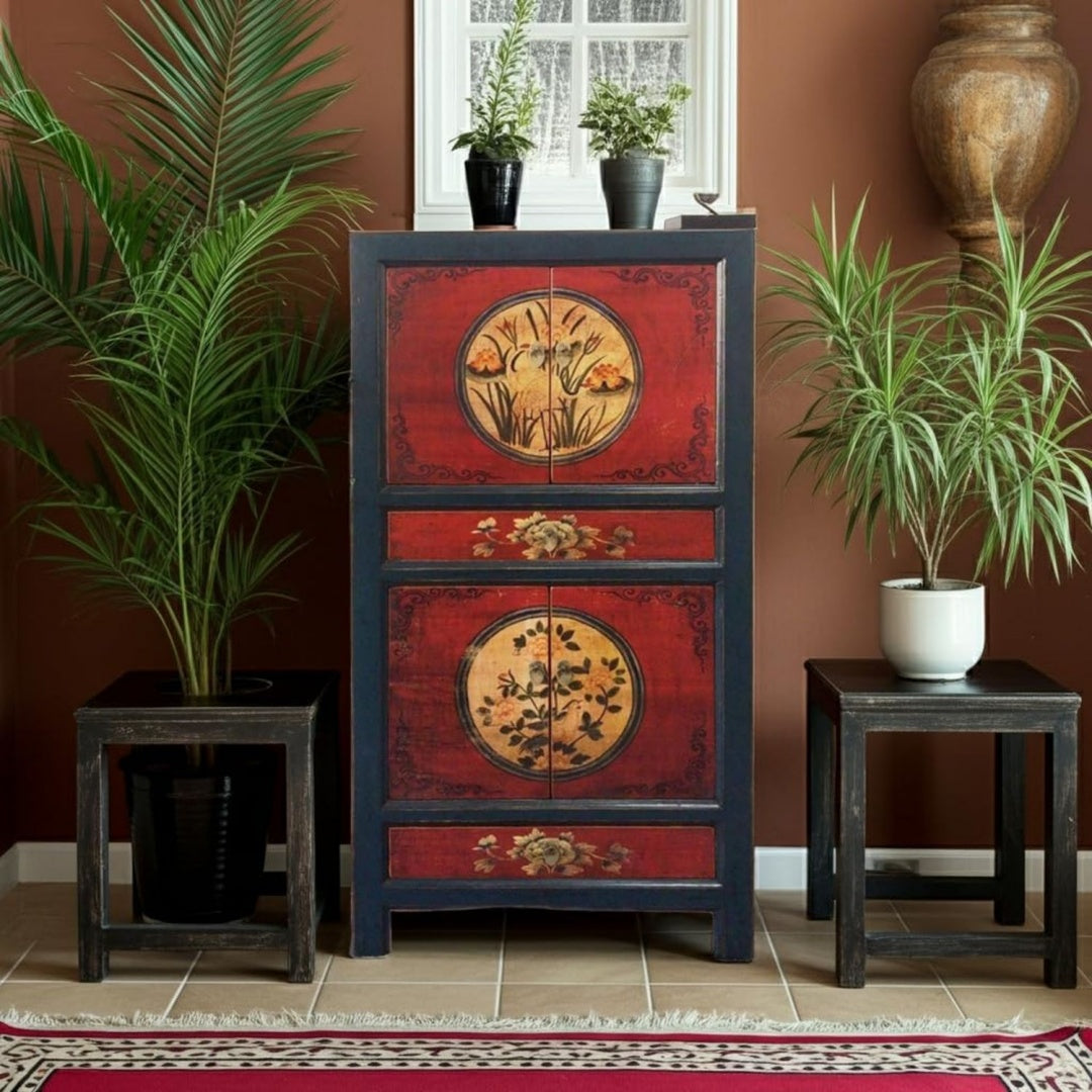 Sideboard in Schwarz und Rot