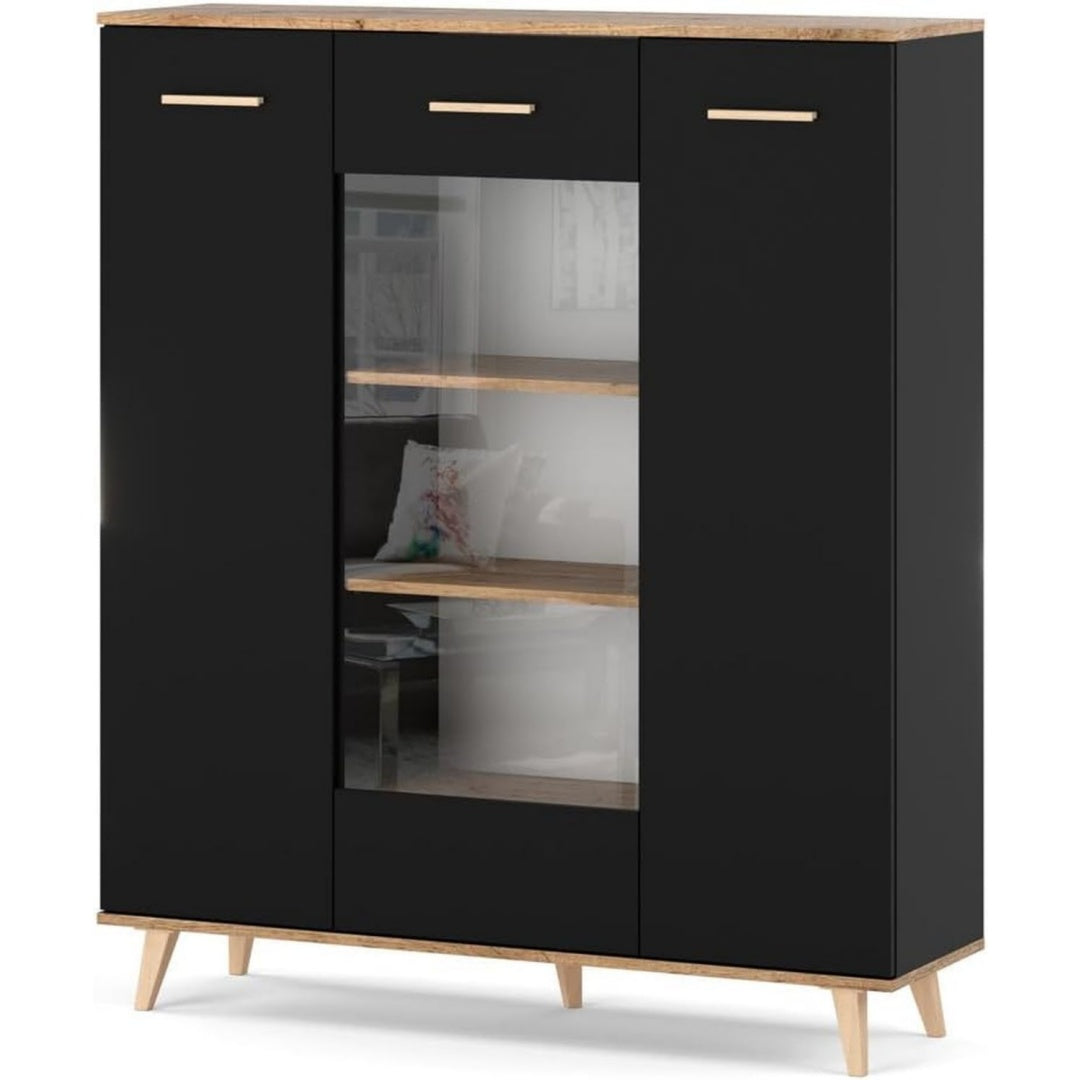 3 Tueren ergaenzen die Vitrine