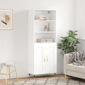 Der Hochschrank misst 69.5 x 34 x 180 cm in Weiss