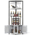 Sideboard mit offenen Ablagen und Flaschenablagen